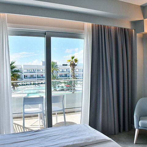 Chambre vue piscine | Maritim Resort Calabria